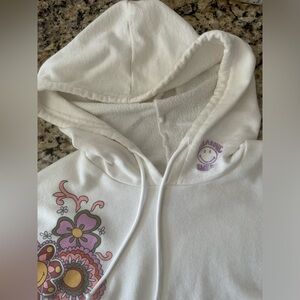 Fun lightweight sweatshirt for summer nights and fall days!